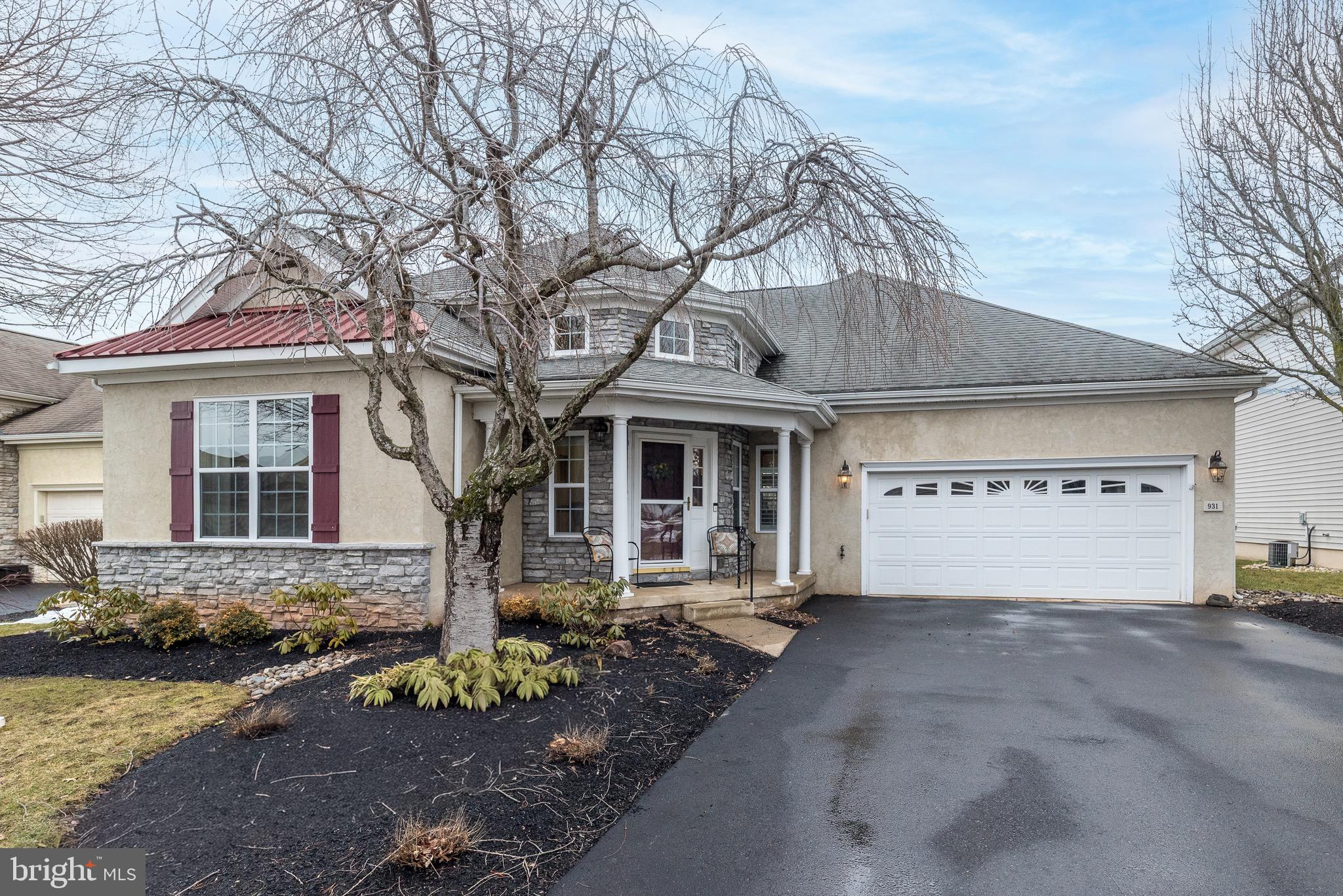 HERITAGE CR ESTS - Residential