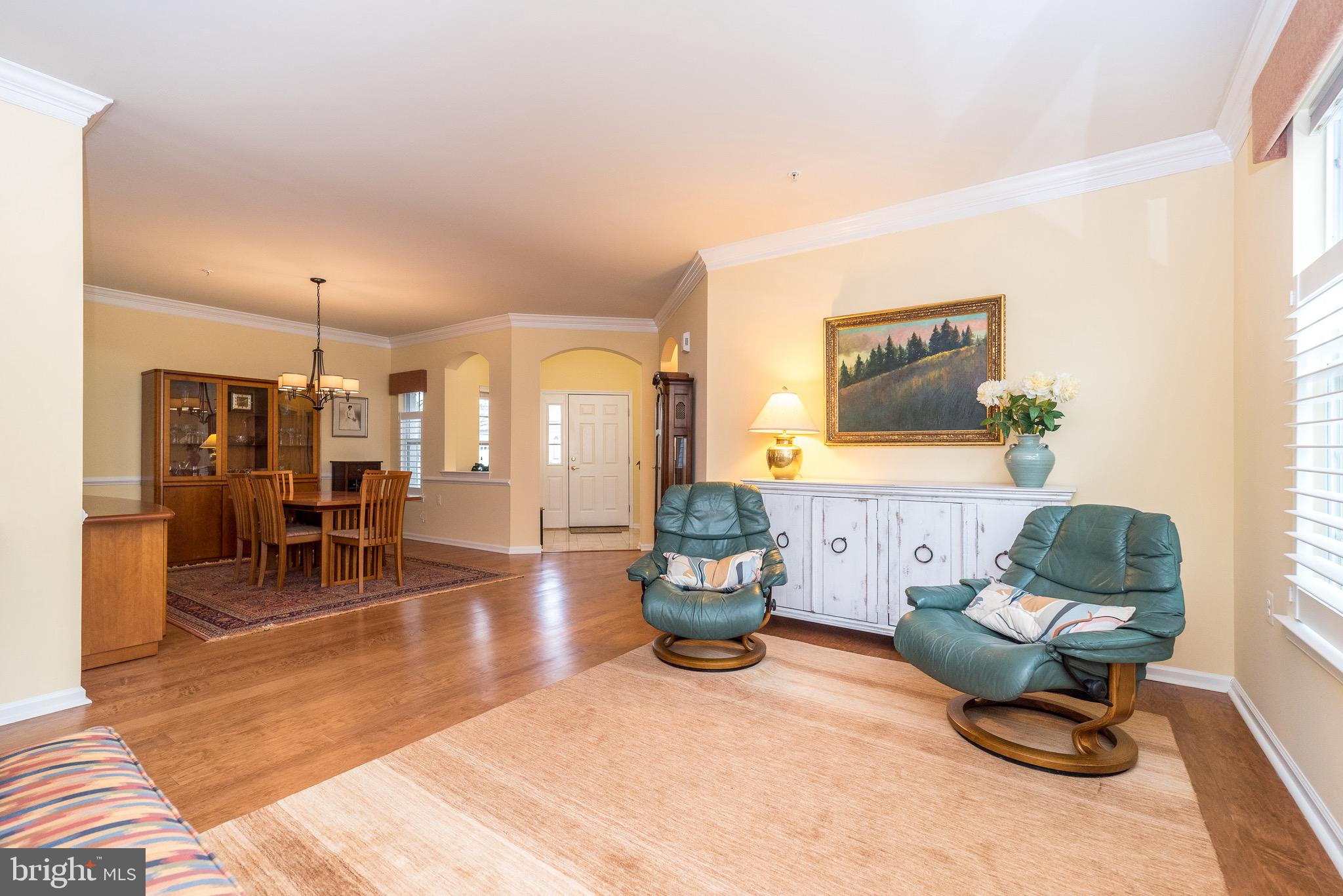 HERITAGE CR ESTS - Residential