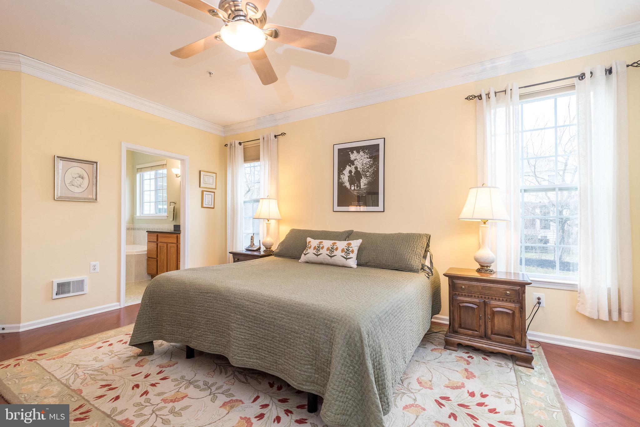 HERITAGE CR ESTS - Residential