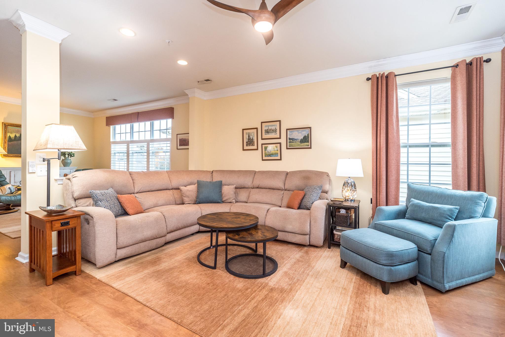 HERITAGE CR ESTS - Residential