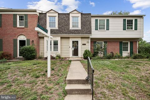 Photo of 6518 Yadkin Court, ALEXANDRIA, VA 22310 (MLS # VAFX2302742)