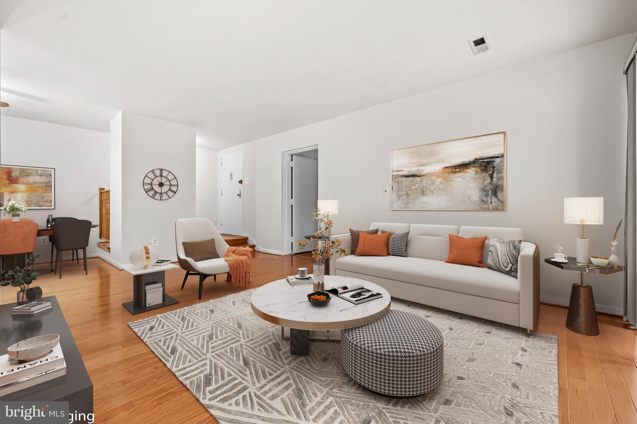 11200 CHESTNUT GROVE SQUARE 203