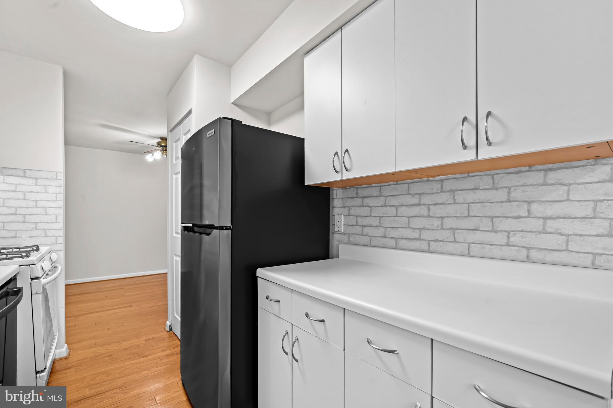 CHESTNUT GROVE - Residential