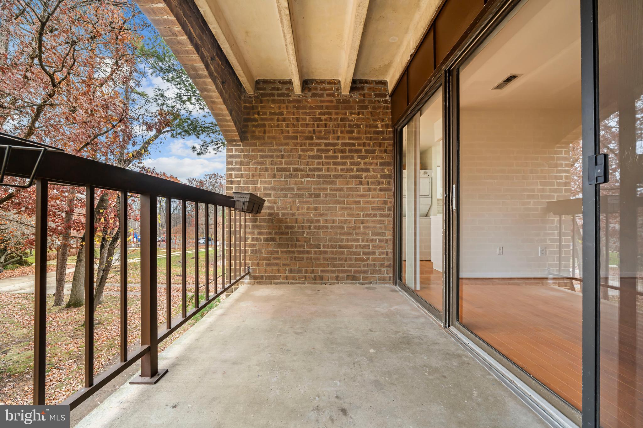 CHESTNUT GROVE - Residential