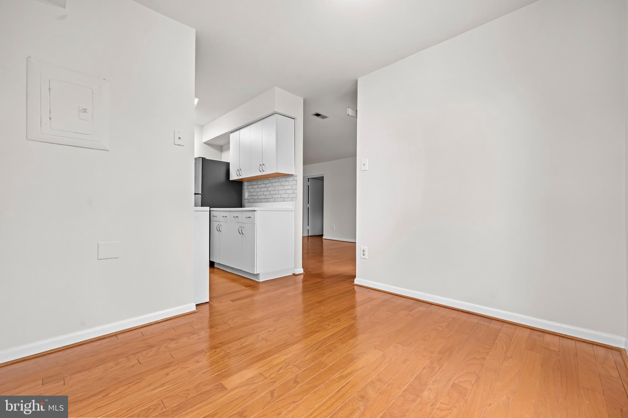 CHESTNUT GROVE - Residential