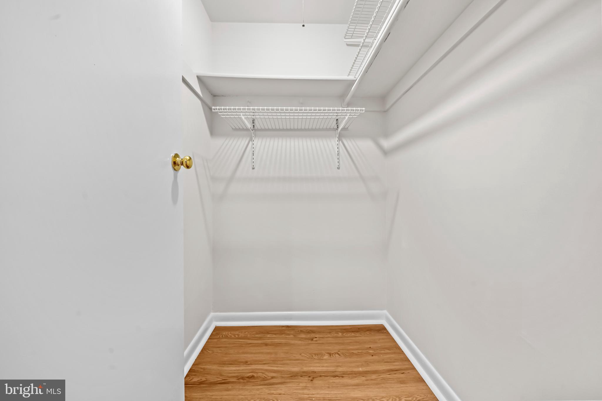 CHESTNUT GROVE - Residential