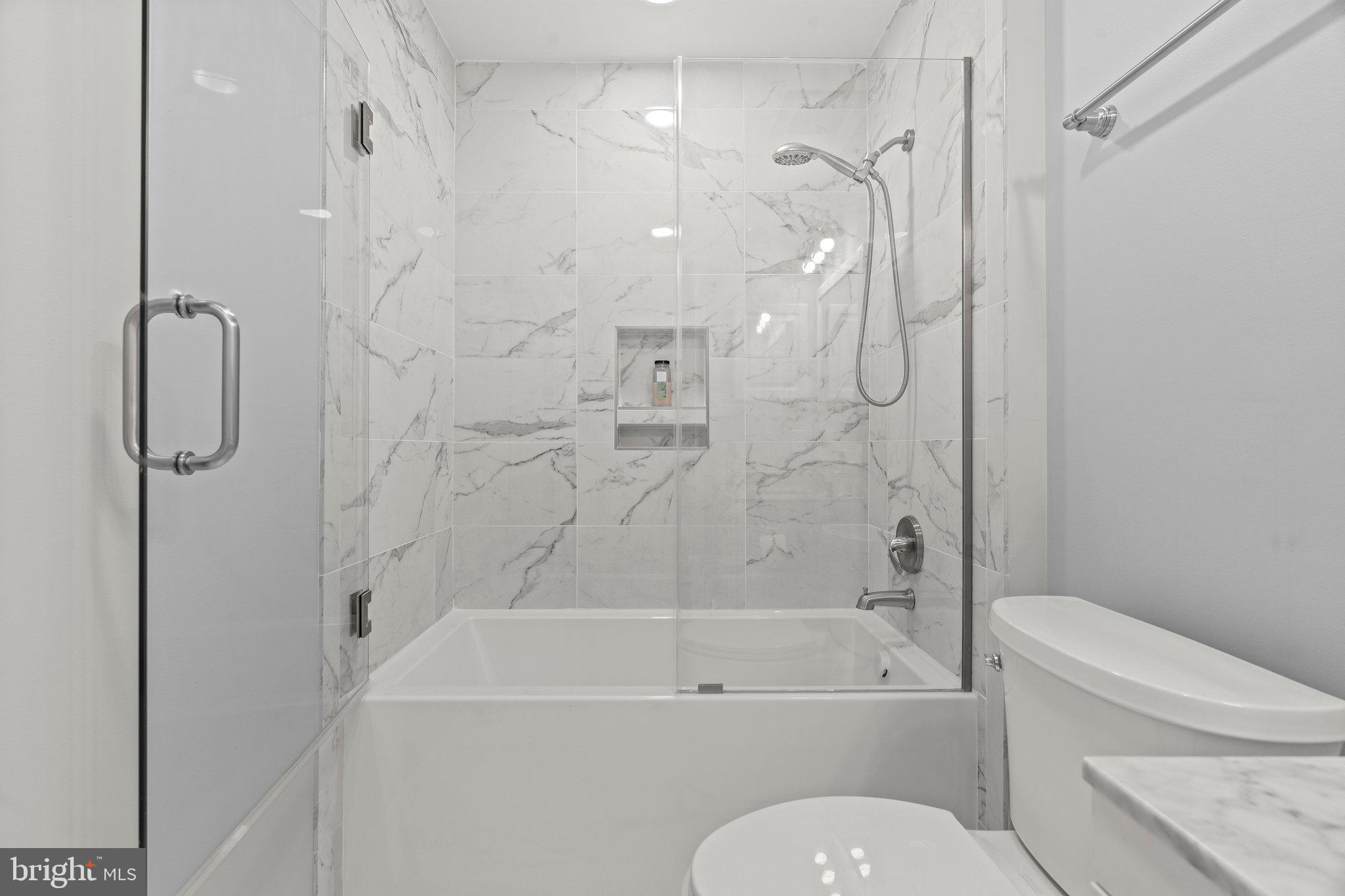 GOLFVIEW - Residential