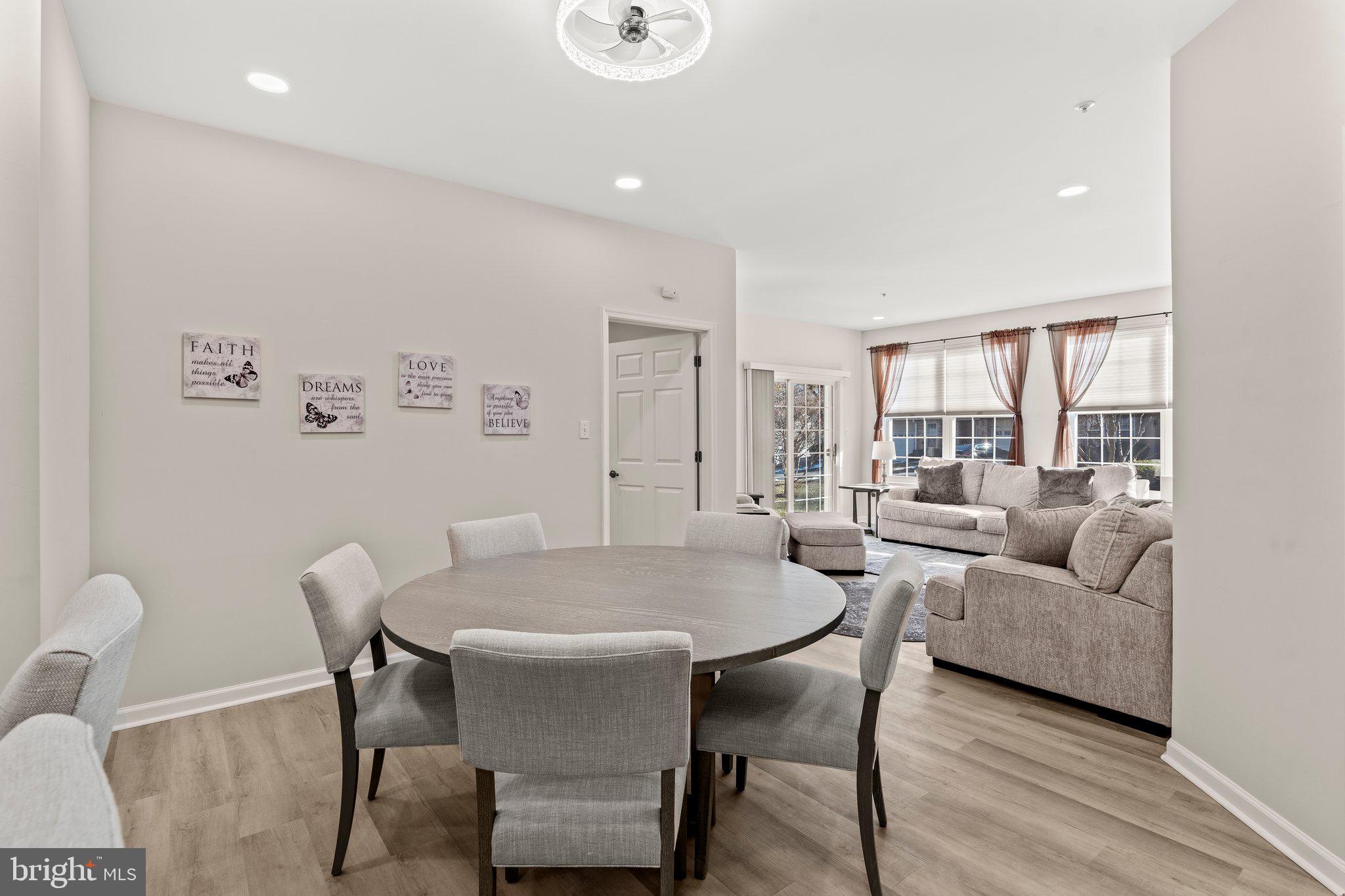 GOLFVIEW - Residential