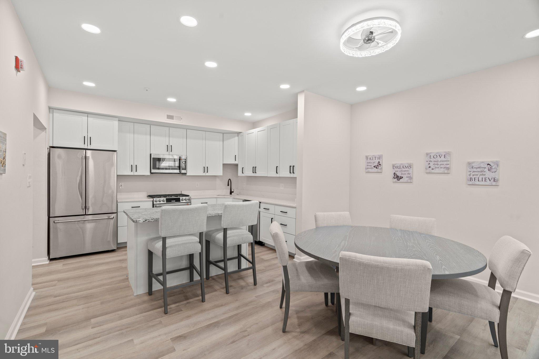 GOLFVIEW - Residential