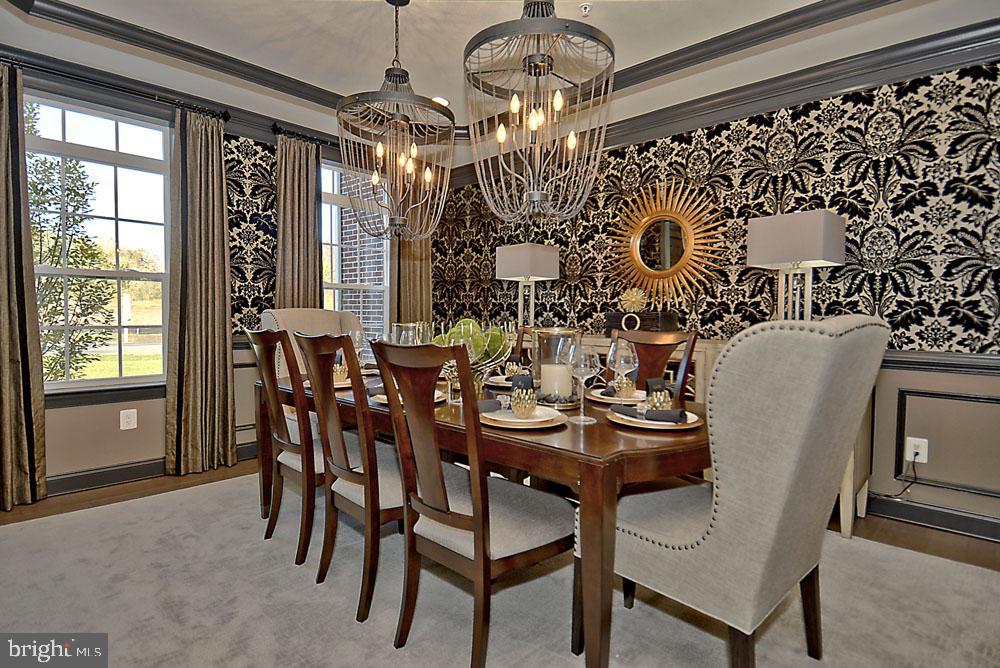 SURRATTS GARDENS - Residential