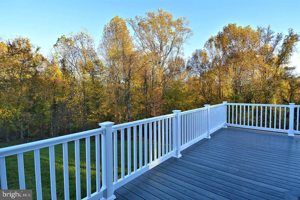 SURRATTS GARDENS - Residential