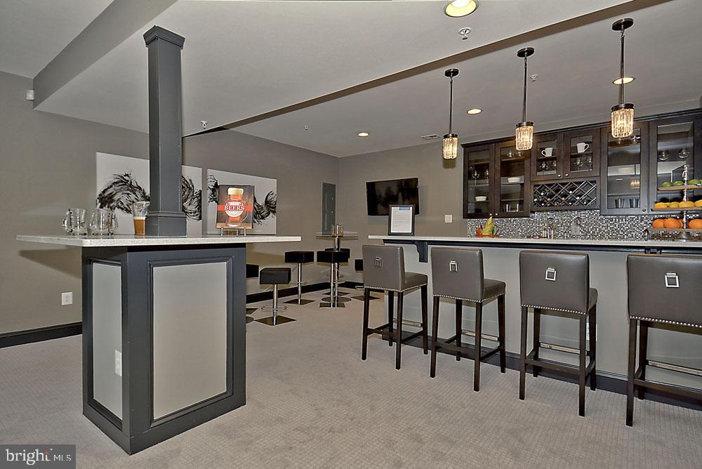 SURRATTS GARDENS - Residential