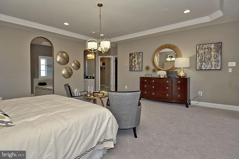 SURRATTS GARDENS - Residential