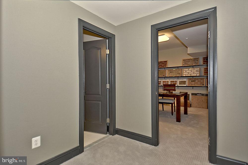 SURRATTS GARDENS - Residential