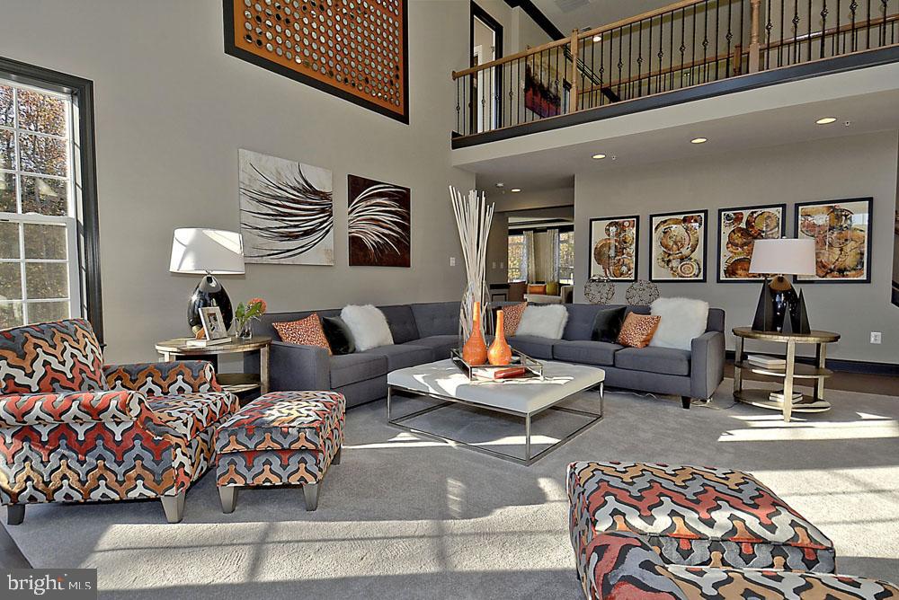 SURRATTS GARDENS - Residential