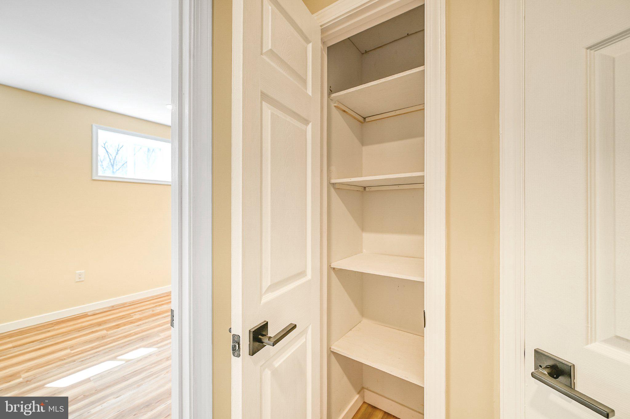 BLUE RIDGE SHORES - Residential