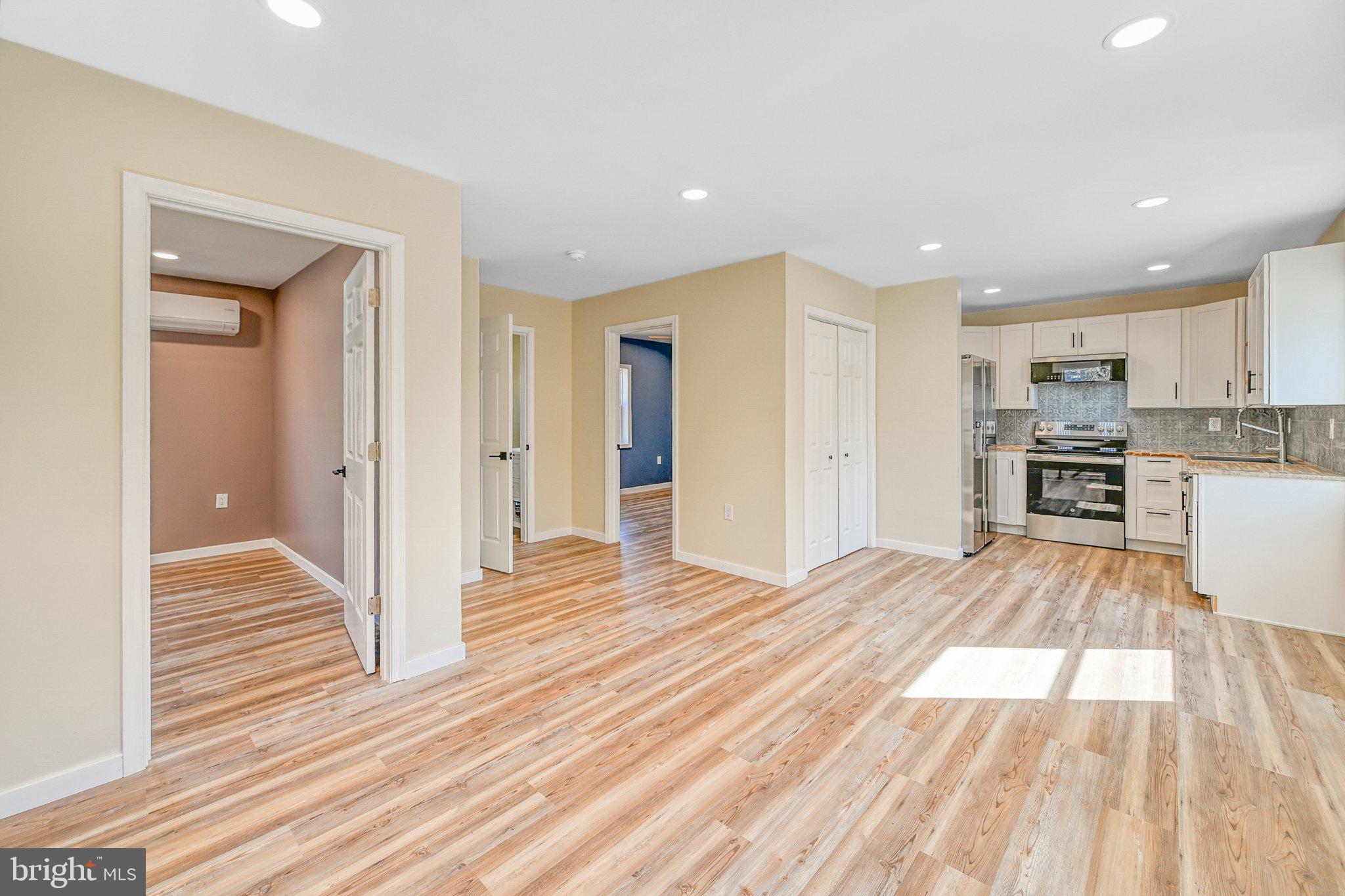 BLUE RIDGE SHORES - Residential