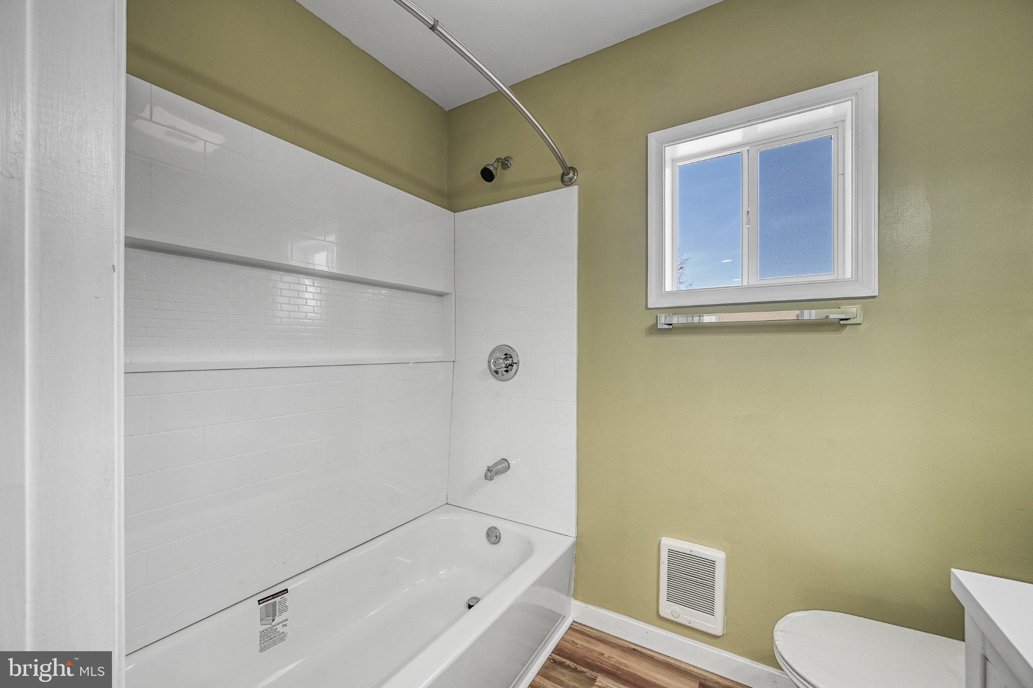 BLUE RIDGE SHORES - Residential