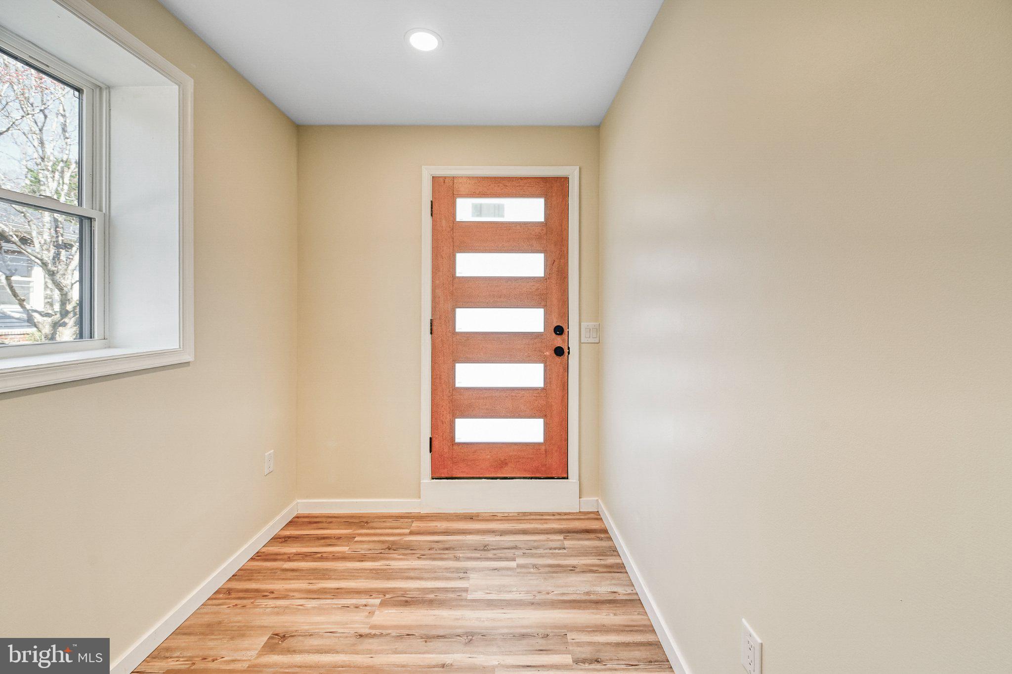 BLUE RIDGE SHORES - Residential