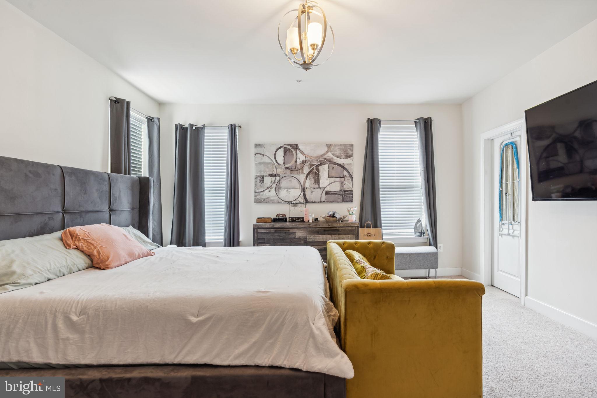 THE VILLAGE AT ARUNDEL MILLS - Residential