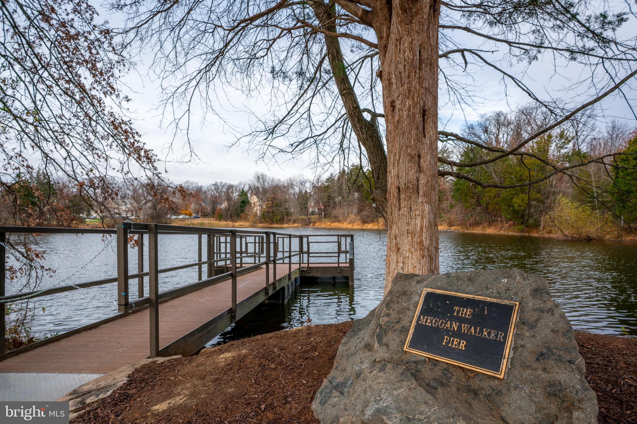 SOUTH RIDING - Residential