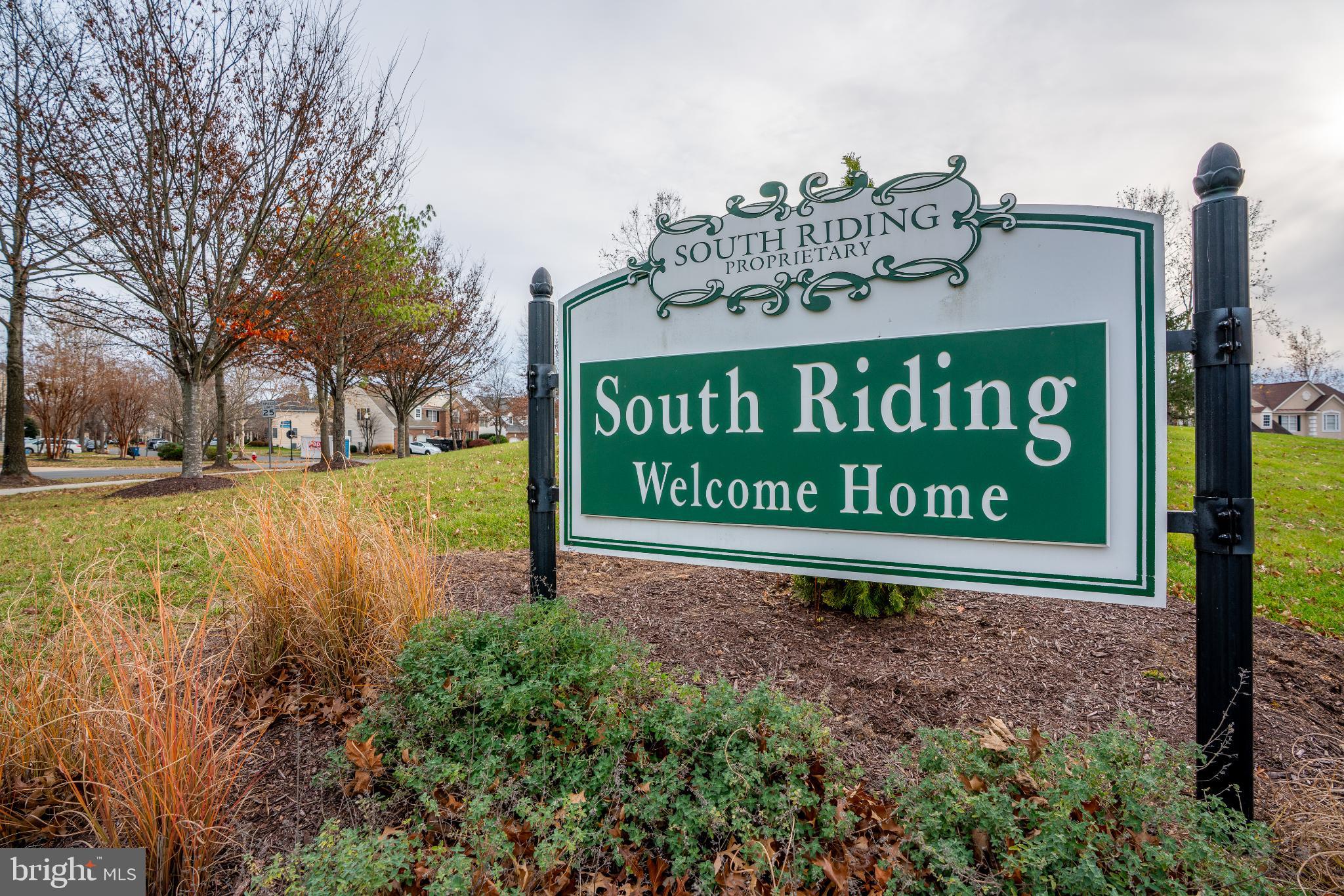 SOUTH RIDING - Residential