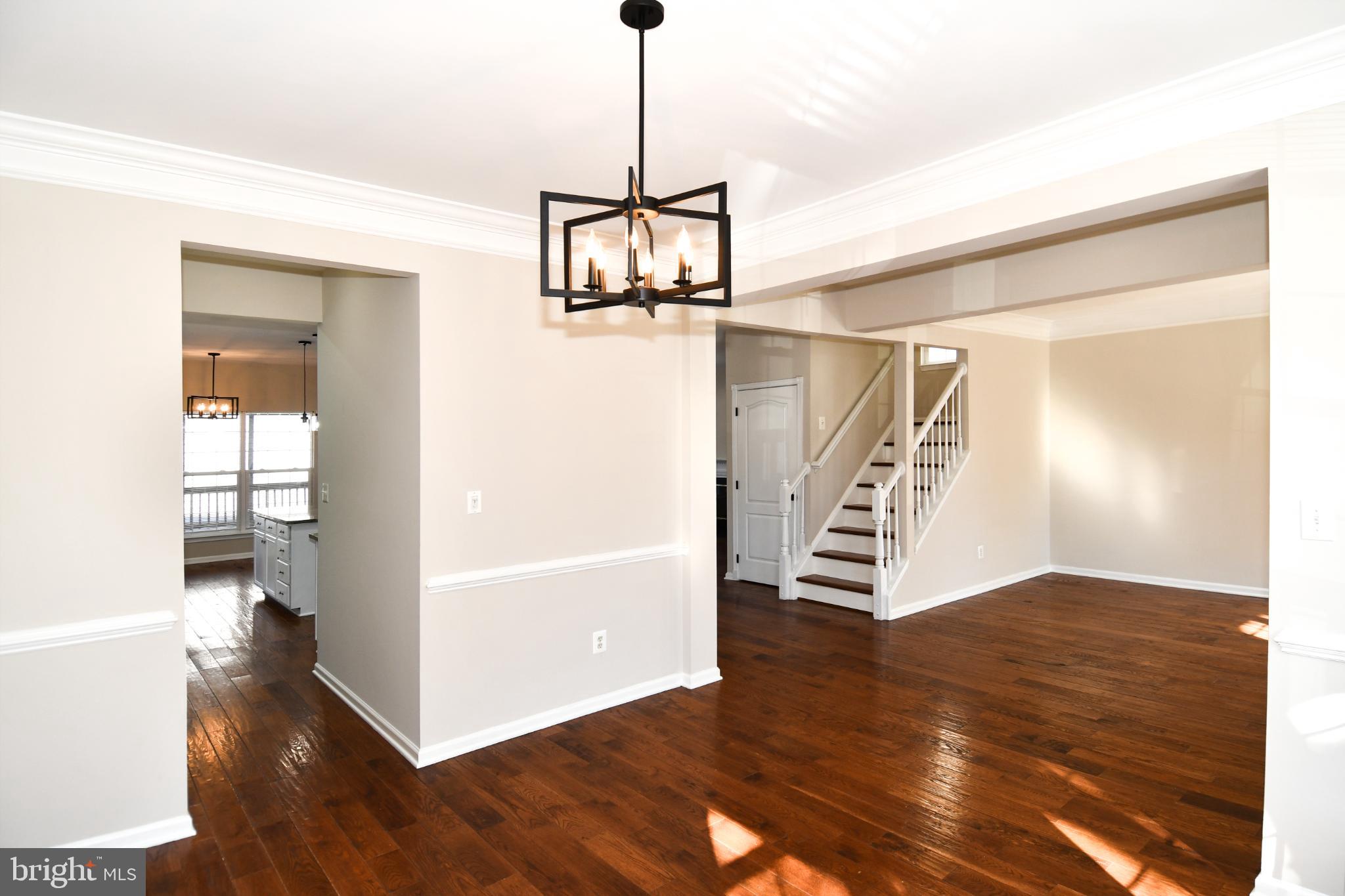 SOUTH RIDING - Residential