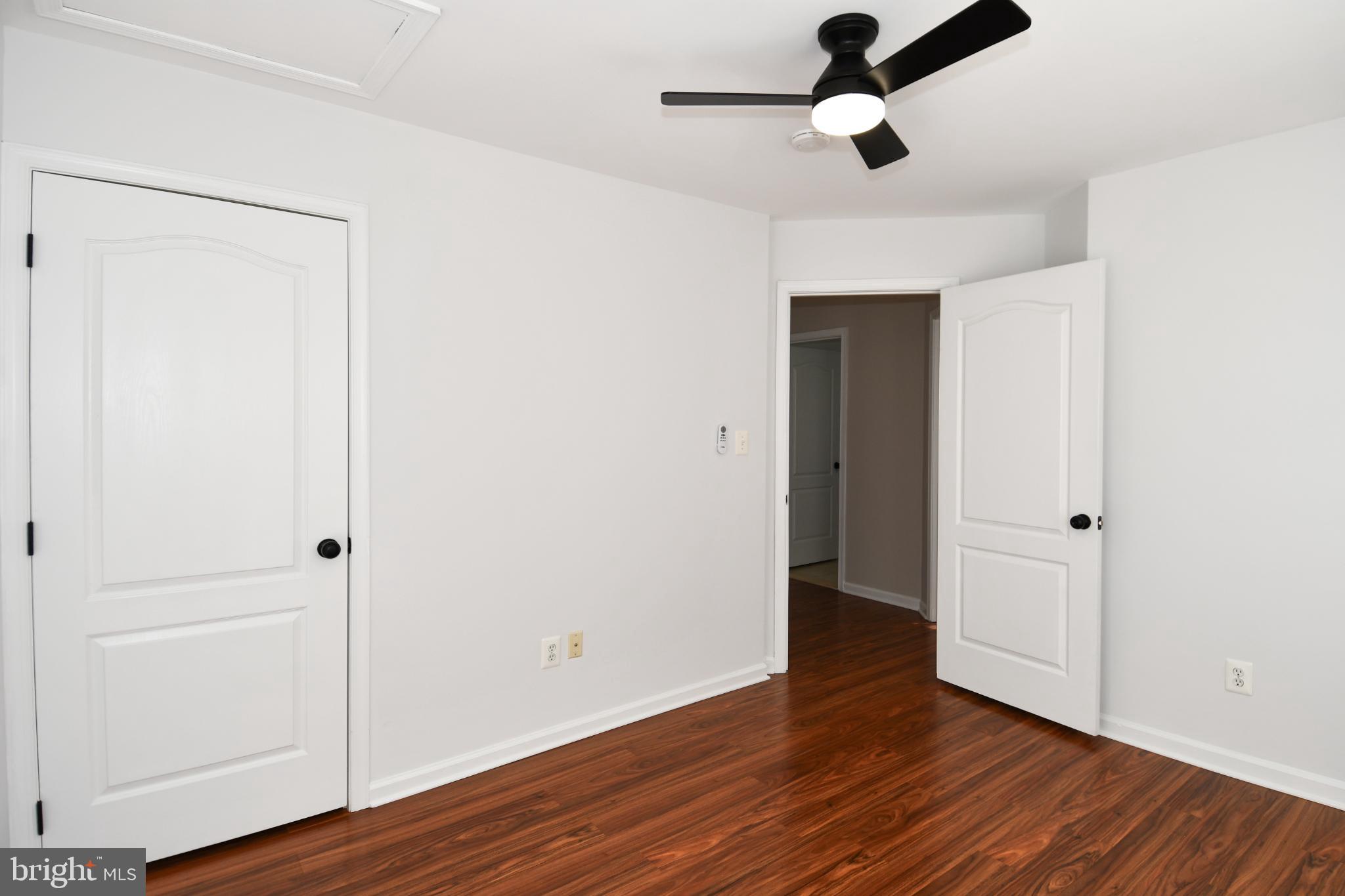 SOUTH RIDING - Residential