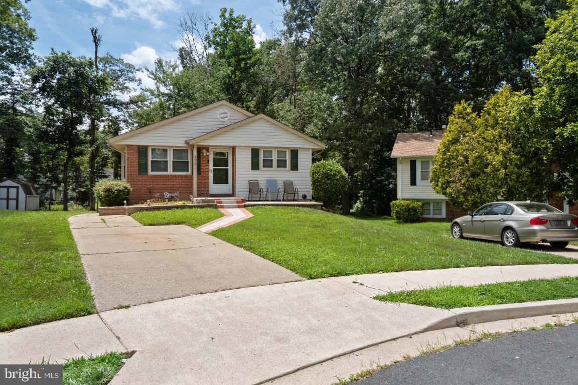 LAKE RIDGE - Residential