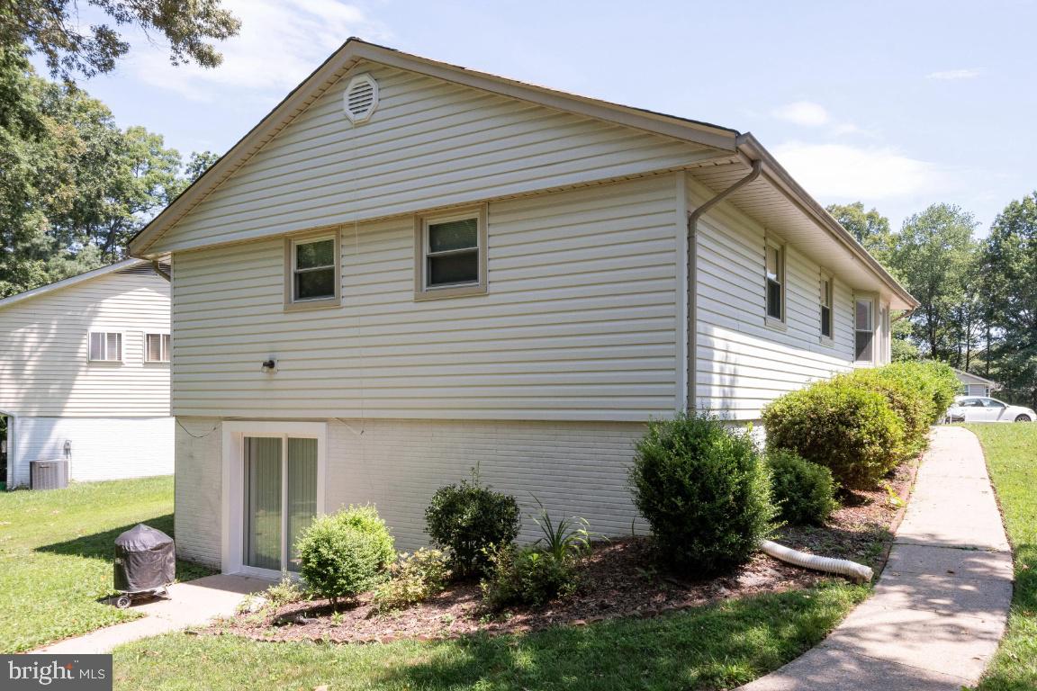 LAKE RIDGE - Residential
