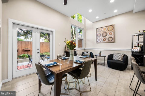 Townhouse For Sale - 965 N Randolph Street<br/> PHILADELPHIA, PA 19123