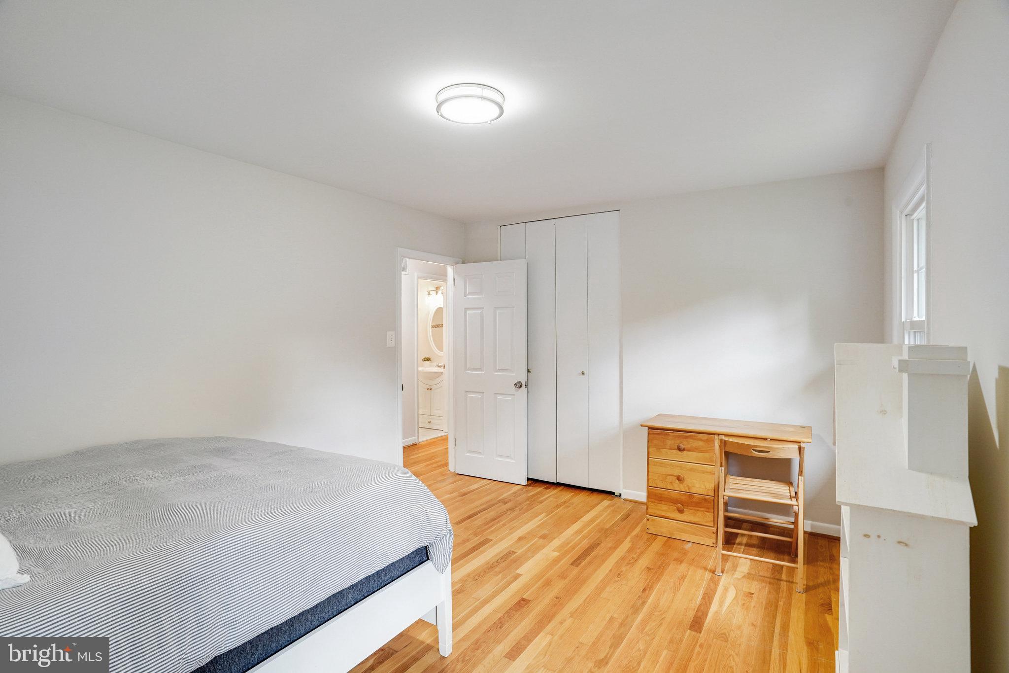 MANTUA - Residential