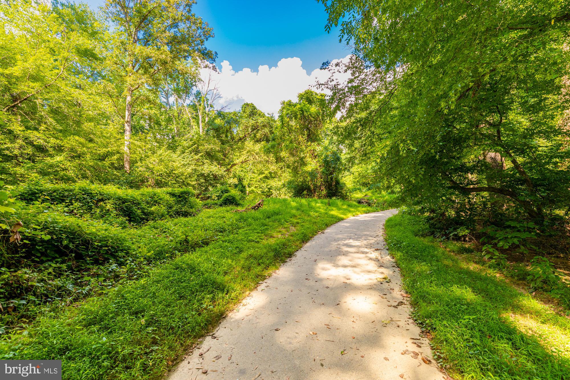 MANTUA - Residential