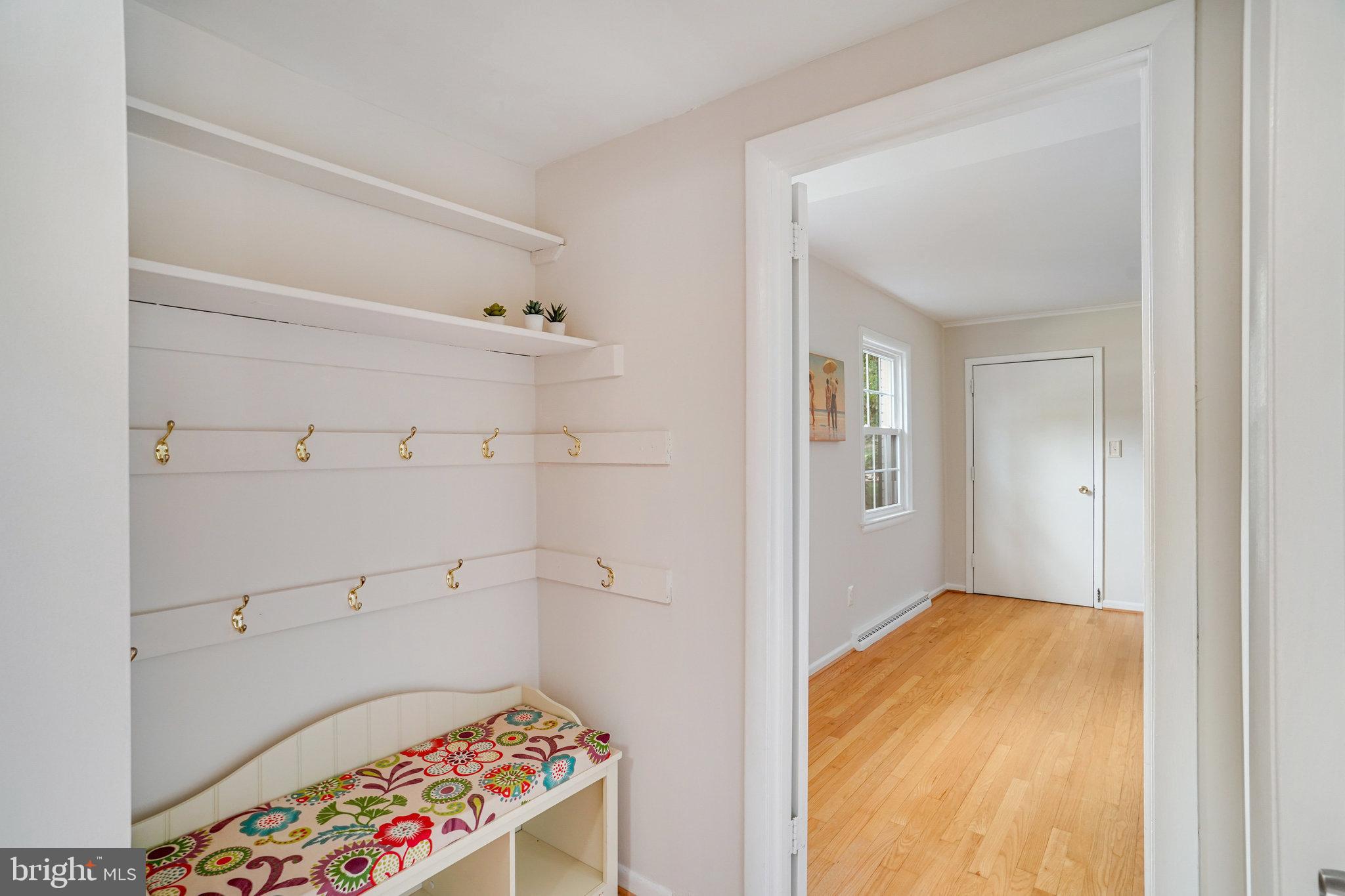 MANTUA - Residential