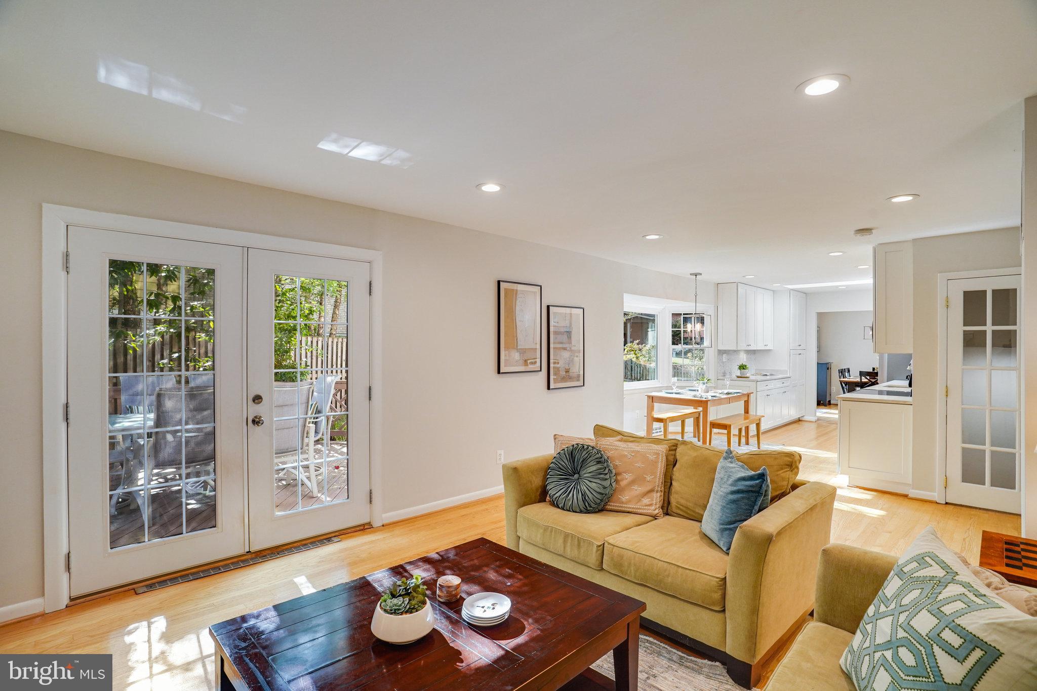 MANTUA - Residential