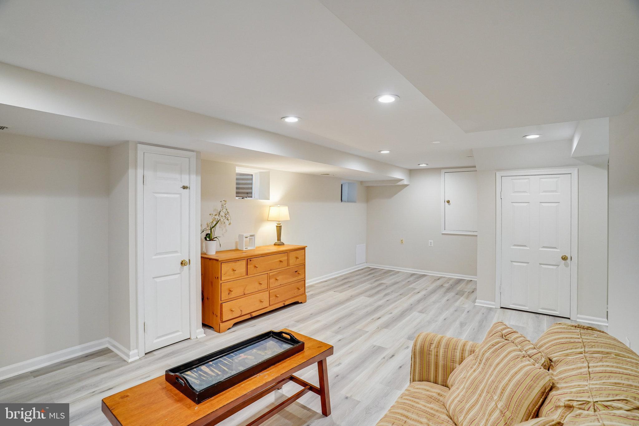 MANTUA - Residential