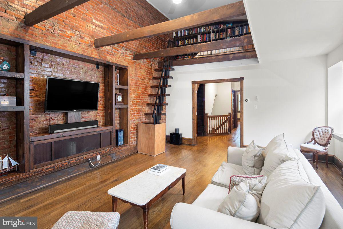 CEDAR PARK - Residential