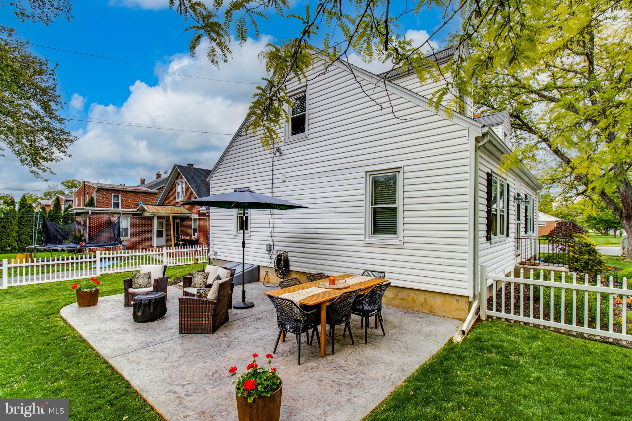 PALMYRA BOROUGH - Residential