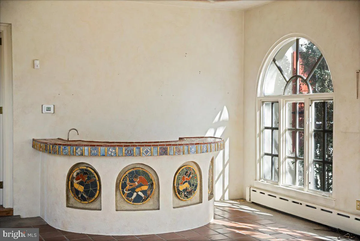 Doylestown, Pennsylvania 18901, United States, 8 Bedrooms Bedrooms, ,7 BathroomsBathrooms,Residential,Active,87676