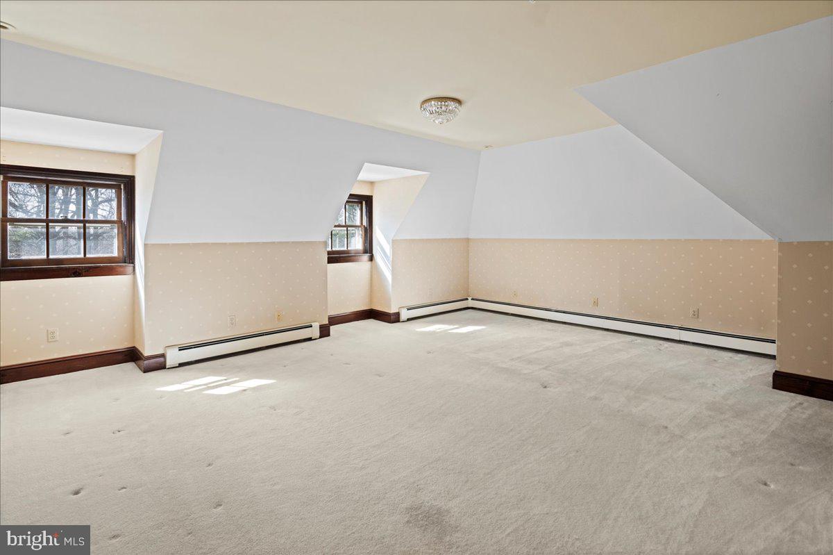 TOWER HILL - Residential