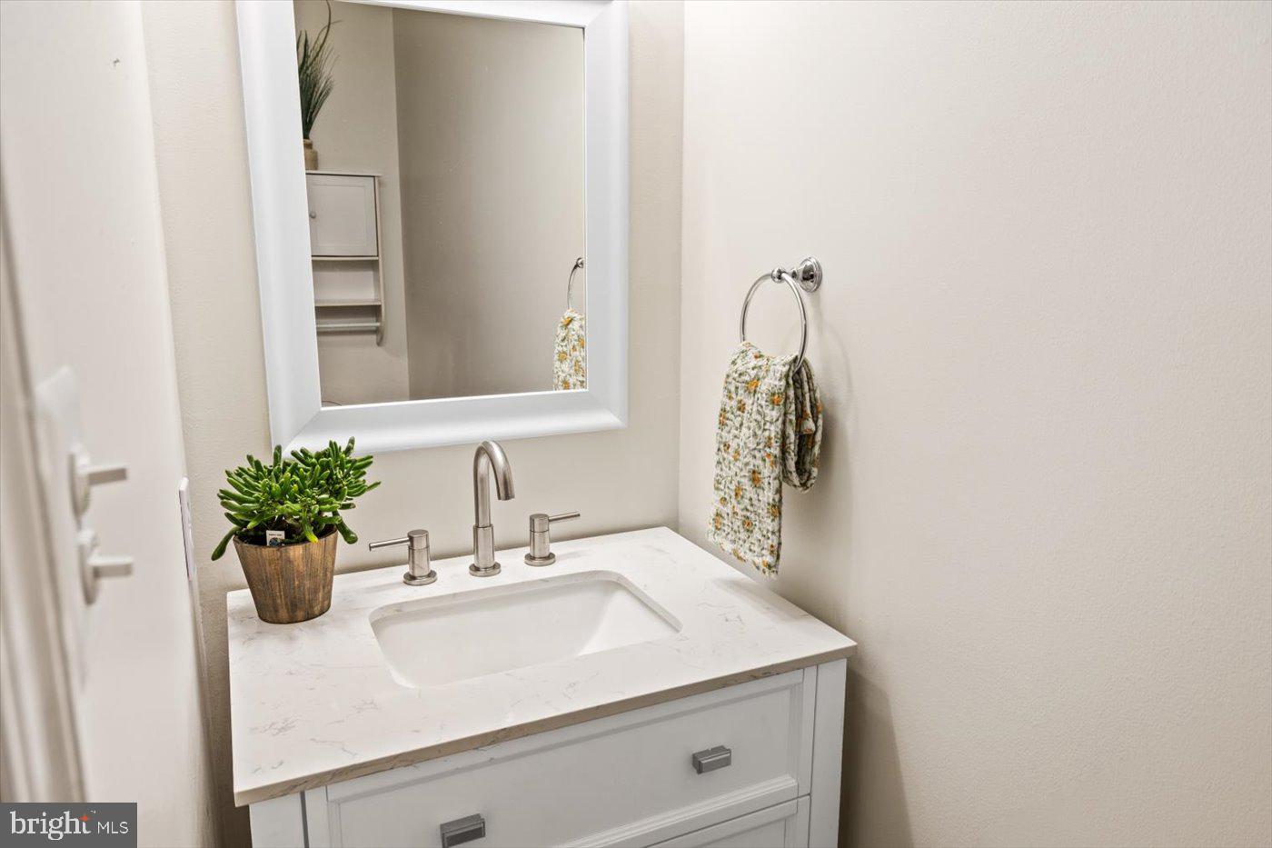 COURTHOUSE CROSSINGS - Residential