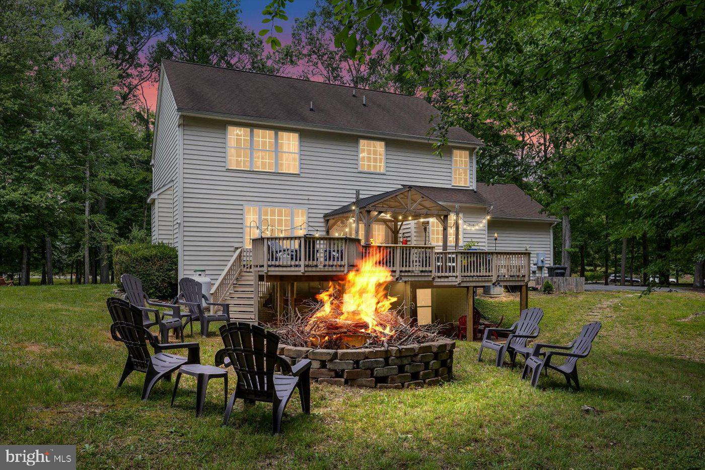 COURTHOUSE CROSSINGS - Residential