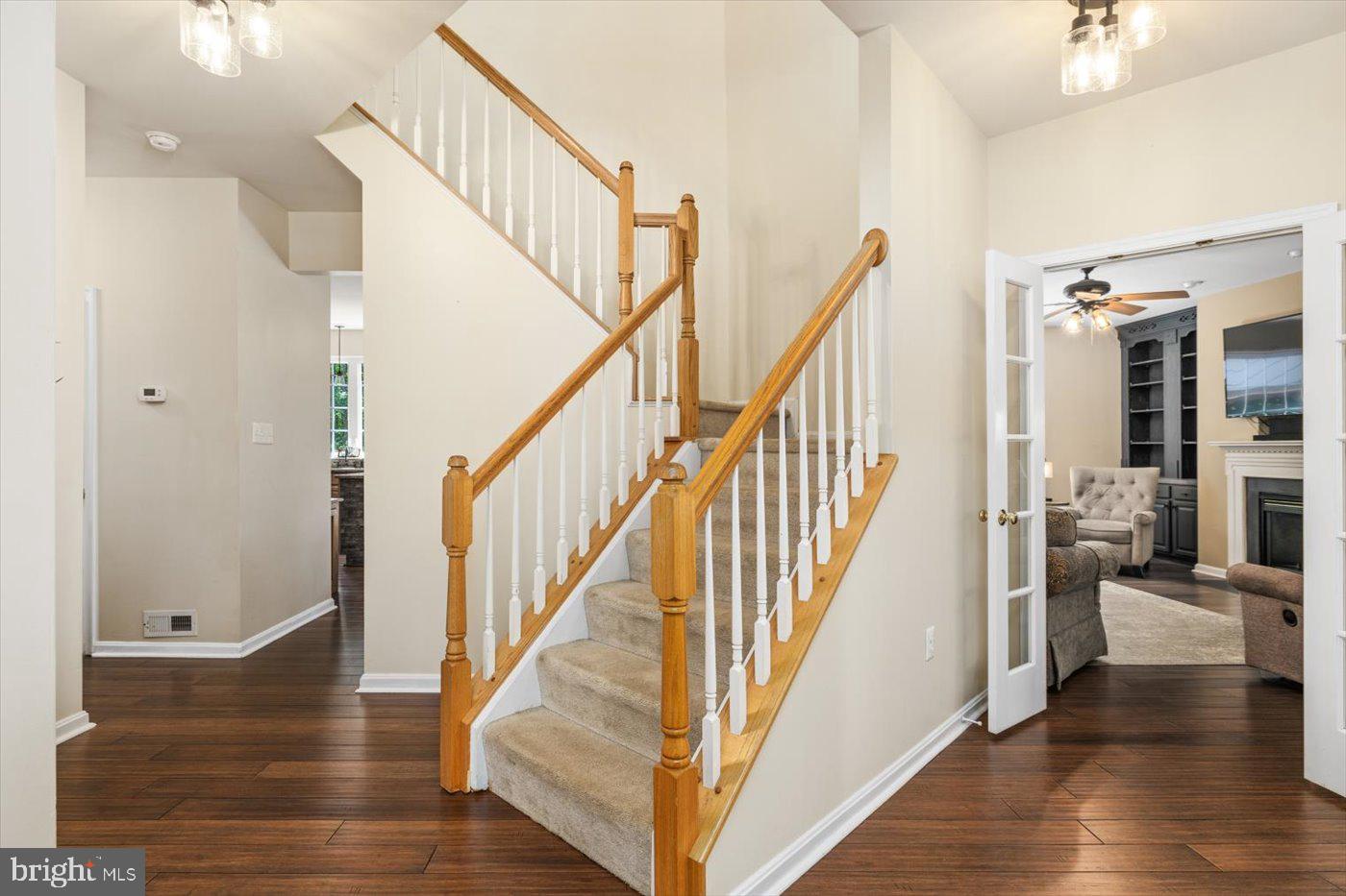 COURTHOUSE CROSSINGS - Residential