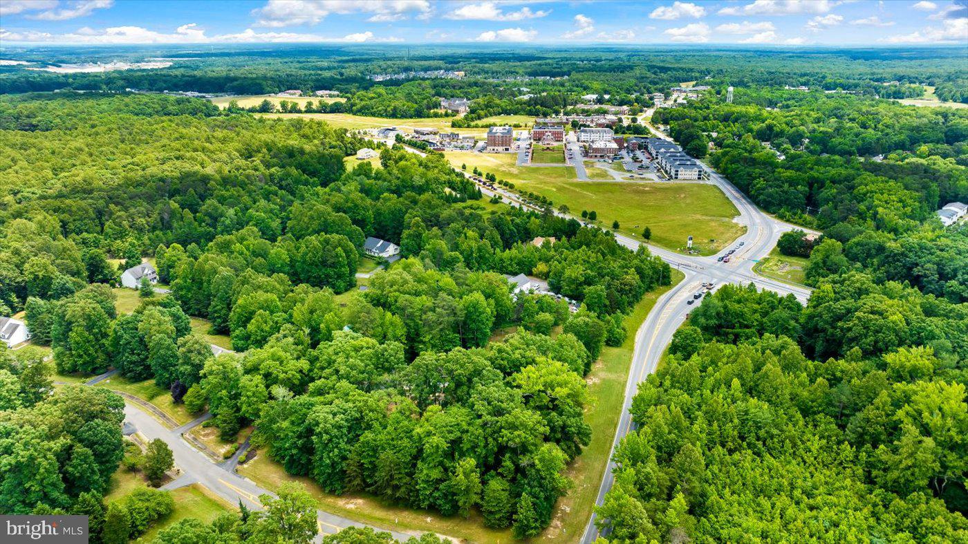 COURTHOUSE CROSSINGS - Residential