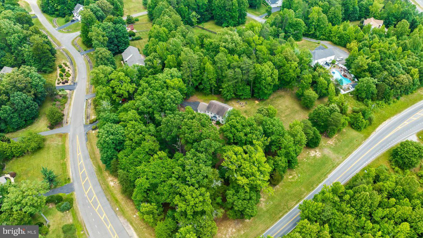 COURTHOUSE CROSSINGS - Residential