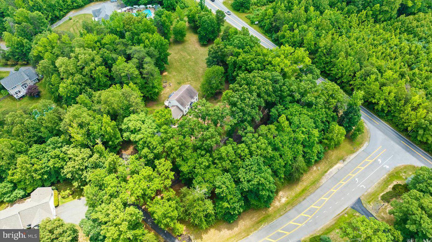 COURTHOUSE CROSSINGS - Residential
