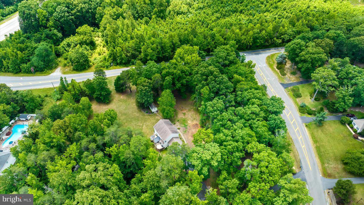 COURTHOUSE CROSSINGS - Residential