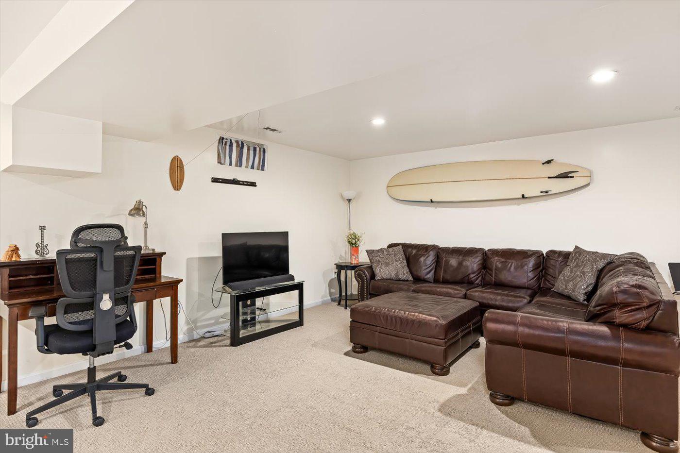 COURTHOUSE CROSSINGS - Residential