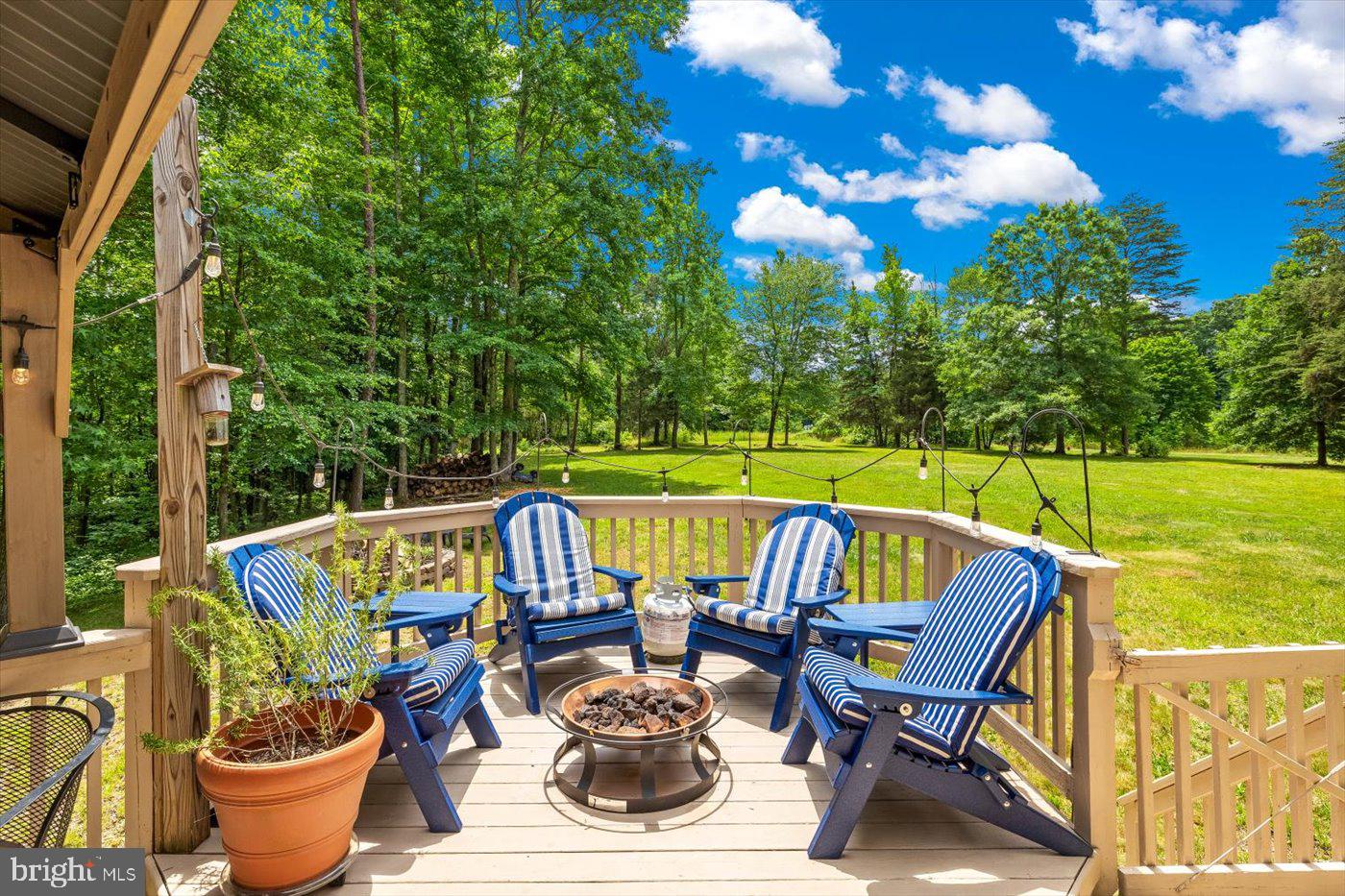 COURTHOUSE CROSSINGS - Residential