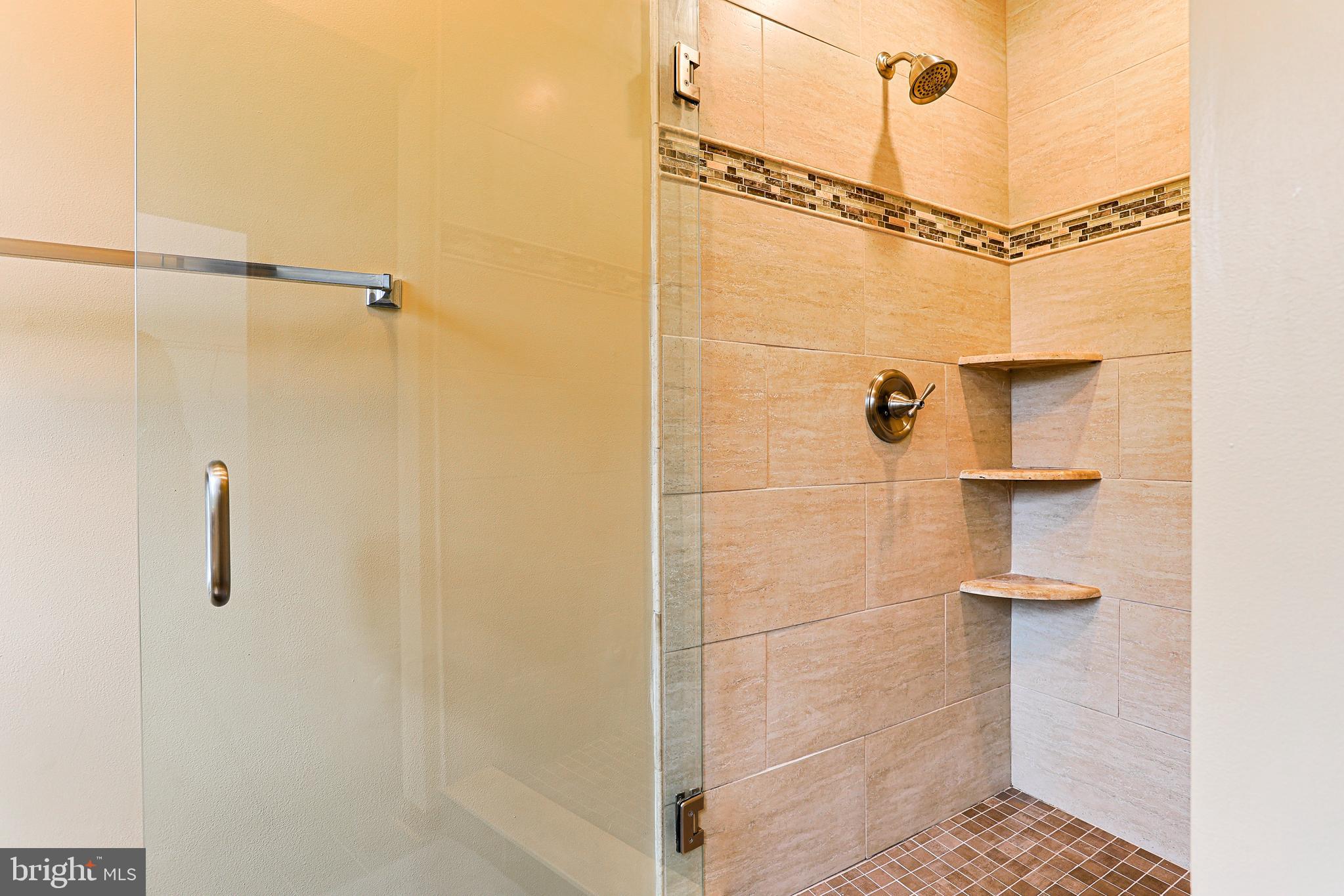 HUNTERS WOODS - Residential